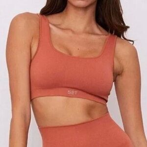 SET Active | Sports Bra & Leggings